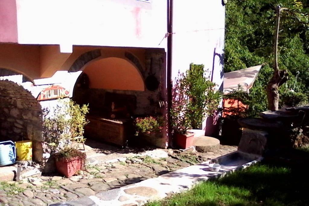 Вилла Il Borgo Della Colomba Фоздиново Экстерьер фото